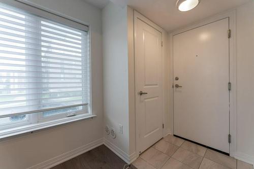 167 William Duncan Road|Unit #2, Toronto, ON - Indoor Photo Showing Other Room