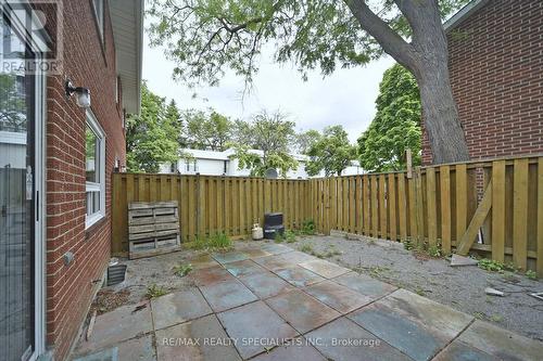 176 - 70 Cass Avenue, Toronto, ON - Outdoor