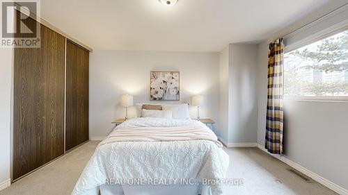 139 - 270 Timberbank Boulevard, Toronto, ON - Indoor Photo Showing Bedroom