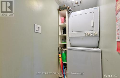 408 - 30 Thunder Grove, Toronto (Agincourt North), ON - Indoor Photo Showing Laundry Room