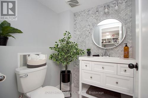 4 Aldcroft Crescent, Clarington, ON - Indoor Photo Showing Bathroom