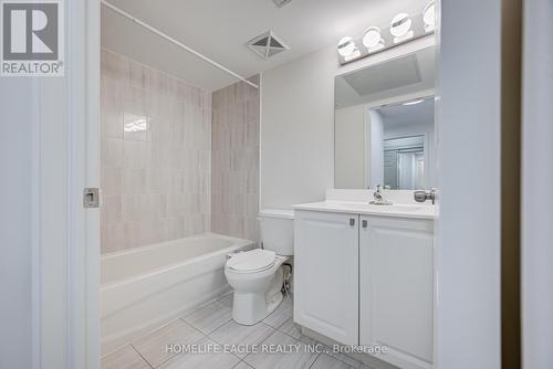 118 - 510 Kingbird Grove, Toronto, ON - Indoor Photo Showing Bathroom