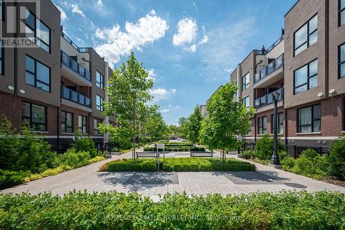 118 - 510 Kingbird Grove, Toronto, ON - Outdoor