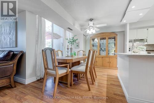 308 - 1300 Marlborough Court, Oakville (College Park), ON - Indoor Photo Showing Dining Room