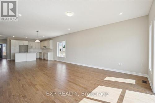 137 Devonleigh Gate, Grey Highlands (Markdale), ON - Indoor Photo Showing Other Room