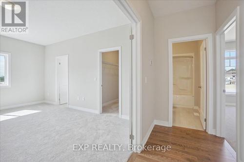 137 Devonleigh Gate, Grey Highlands (Markdale), ON - Indoor Photo Showing Other Room