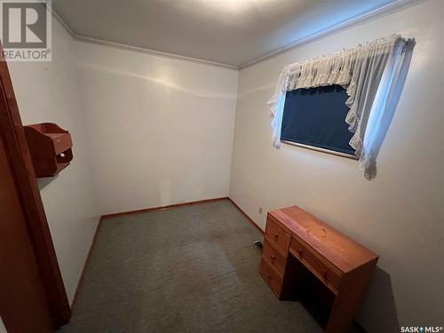 107 Railway Avenue, Lucky Lake, SK - Indoor Photo Showing Other Room