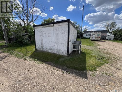 107 Railway Avenue, Lucky Lake, SK - Outdoor