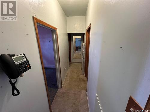 107 Railway Avenue, Lucky Lake, SK - Indoor Photo Showing Other Room