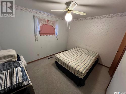 107 Railway Avenue, Lucky Lake, SK - Indoor Photo Showing Bedroom