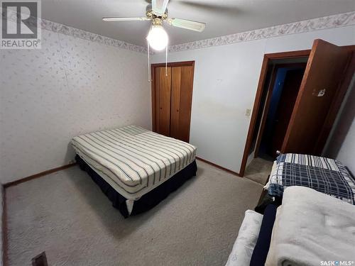 107 Railway Avenue, Lucky Lake, SK - Indoor Photo Showing Bedroom