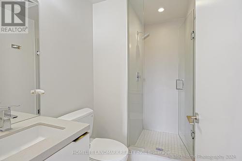 508 - 8 Eglinton Avenue E, Toronto (Mount Pleasant West), ON - Indoor Photo Showing Bathroom