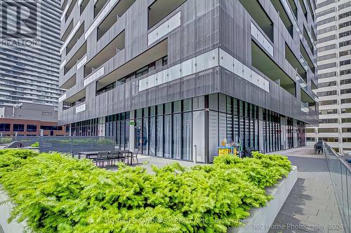 508 - 8 Eglinton Avenue E, Toronto, ON - Outdoor With Balcony