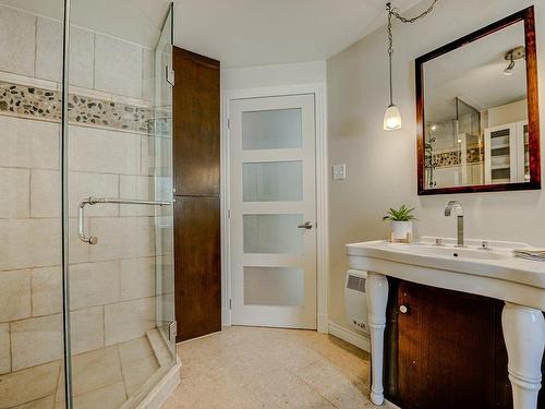 Salle de bains - 73 Rue Du Sahara, Gore, QC - Indoor Photo Showing Bathroom