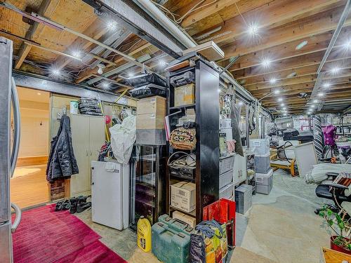 Rangement - 73 Rue Du Sahara, Gore, QC - Indoor Photo Showing Basement