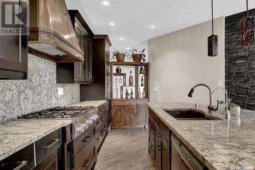 9471 Wascana Mews, Regina, SK - Indoor Photo Showing Kitchen With Upgraded Kitchen