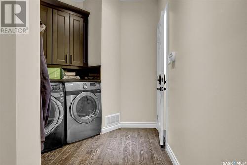 9471 Wascana Mews, Regina, SK - Indoor Photo Showing Laundry Room