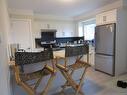 10107-10109 Pleasant St, Sidney, BC  - Indoor Photo Showing Kitchen 