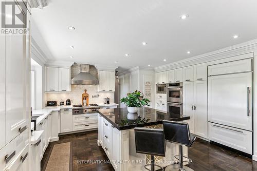 6 Penwood Crescent S, Toronto, ON - Indoor Photo Showing Kitchen With Stainless Steel Kitchen With Upgraded Kitchen