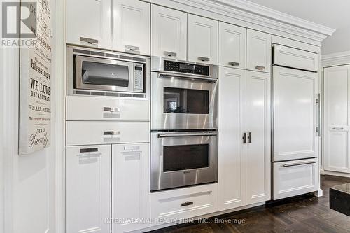 6 Penwood Crescent S, Toronto (Banbury-Don Mills), ON - Indoor Photo Showing Kitchen