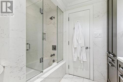 6 Penwood Crescent S, Toronto, ON - Indoor Photo Showing Bathroom