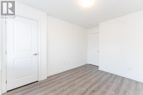 136 - 77 Diana Avenue, Brantford, ON - Indoor Photo Showing Other Room
