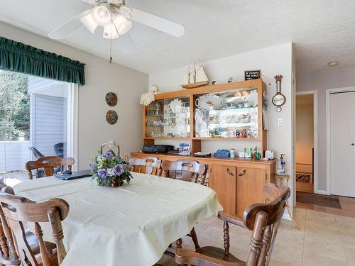 1783 Old Ferry Road, Kamloops, BC - Indoor Photo Showing Dining Room