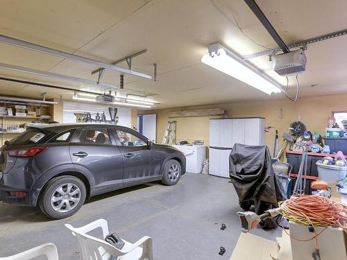 1783 Old Ferry Road, Kamloops, BC - Indoor Photo Showing Garage