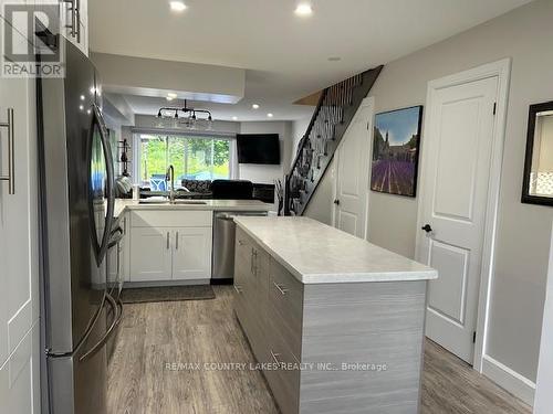 43 - 11 Laguna Parkway, Ramara (Brechin), ON - Indoor Photo Showing Kitchen