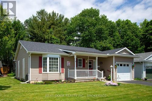 366 Shannon Boulevard, South Huron (Stephen Twp), ON - Outdoor With Deck Patio Veranda With Facade