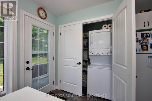 366 Shannon Boulevard, South Huron (Stephen Twp), ON - Indoor Photo Showing Laundry Room