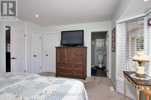 366 Shannon Boulevard, South Huron (Stephen Twp), ON - Indoor Photo Showing Bedroom