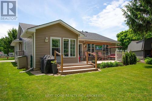 366 Shannon Boulevard, South Huron (Stephen Twp), ON - Outdoor With Deck Patio Veranda