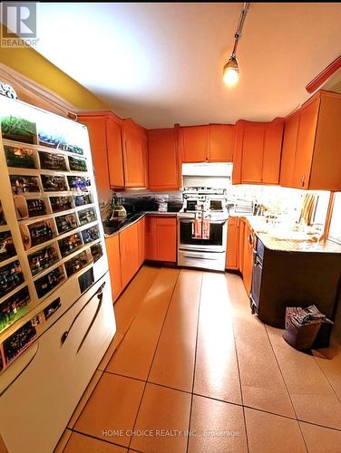 79 Queen Street, Kirkland Lake, ON - Indoor Photo Showing Kitchen