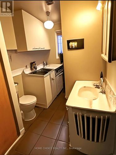 79 Queen Street, Kirkland Lake, ON - Indoor Photo Showing Bathroom