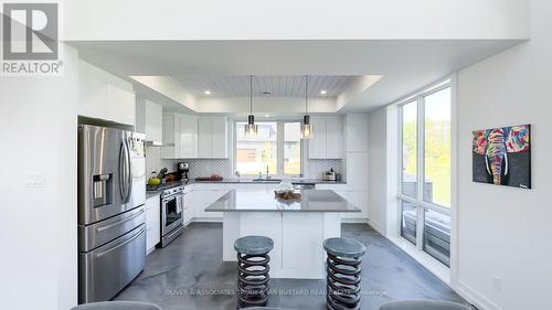 71858 Sunridge Crescent, Bluewater (Hay Twp), ON - Indoor Photo Showing Kitchen With Upgraded Kitchen