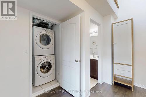 512 - 142 Widdicombe Hill Boulevard, Toronto, ON - Indoor Photo Showing Laundry Room