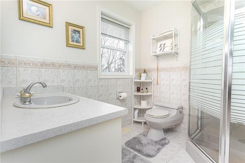 2740 South Grimsby #18 Road, West Lincoln, ON - Indoor Photo Showing Bathroom