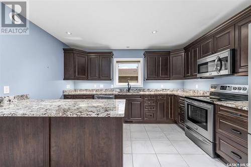 A 269 High Street, Moose Jaw, SK - Indoor Photo Showing Kitchen With Upgraded Kitchen