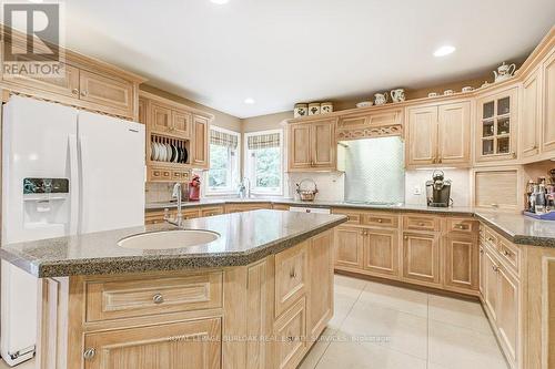 5146 Township Rd 1, Guelph/Eramosa, ON - Indoor Photo Showing Kitchen