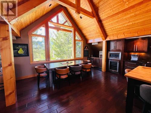 2557 Ledgerock  Ridge, Invermere, BC - Indoor