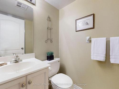 401-2 Rean Dr, Toronto, ON - Indoor Photo Showing Bathroom