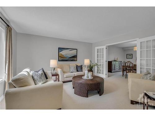 1219 Beaverwood Road, Manotick, ON 