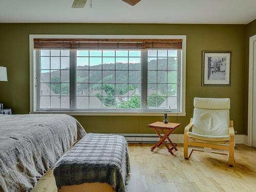 Master bedroom - 165 Ch. Louis-Dufour, Saint-Sauveur, QC - Indoor Photo Showing Bedroom