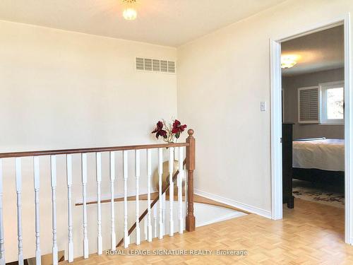 3466 Trelawny Circ, Mississauga, ON - Indoor Photo Showing Other Room