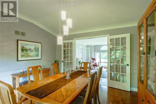 1395 Errol Road East, Sarnia, ON - Indoor Photo Showing Dining Room