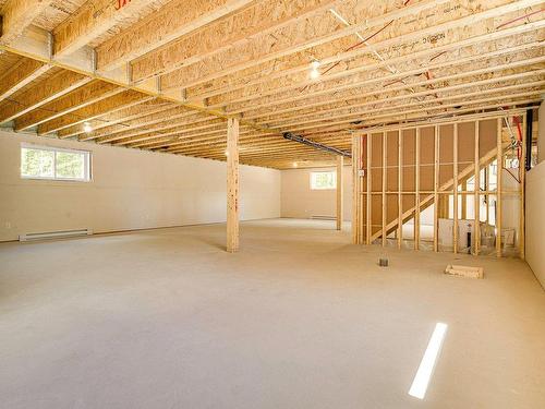 Sous-sol - Ch. Du Golf, Sainte-Lucie-Des-Laurentides, QC - Indoor Photo Showing Basement