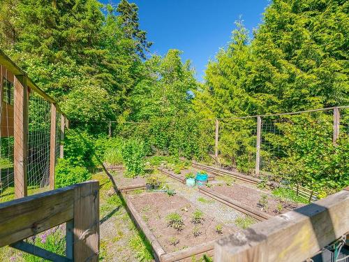 3930 Telegraph Rd, Cobble Hill, BC 