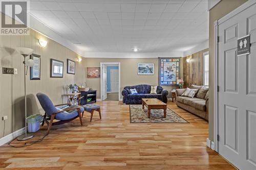 240 Main Road, St. Vincent'S, NL - Indoor Photo Showing Living Room