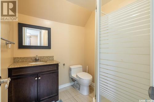 1509 Shannon Road, Regina, SK - Indoor Photo Showing Bathroom